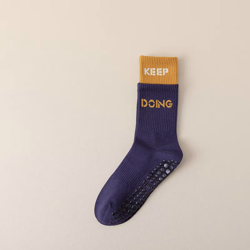 Thick Winter Socks – Warm & Cozy for Cold Weather