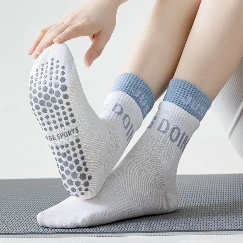 Thick Winter Socks – Warm & Cozy for Cold Weather