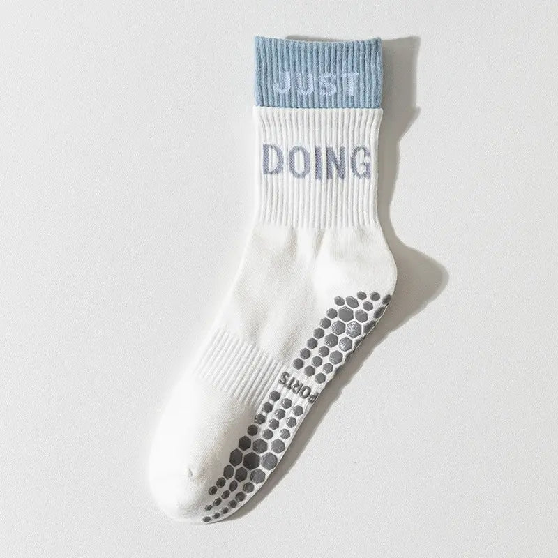 Thick Winter Socks – Warm & Cozy for Cold Weather