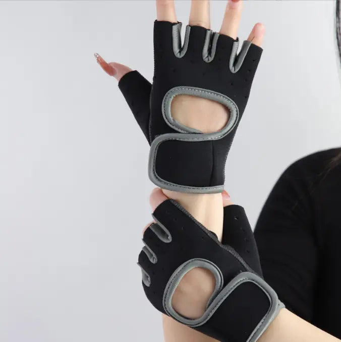High-Performance Workout Gloves for a Secure Grip